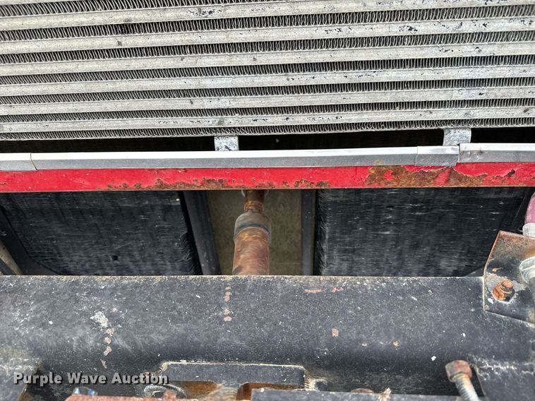 image for item MQ9528 1984 Mack R686ST  spreader truck