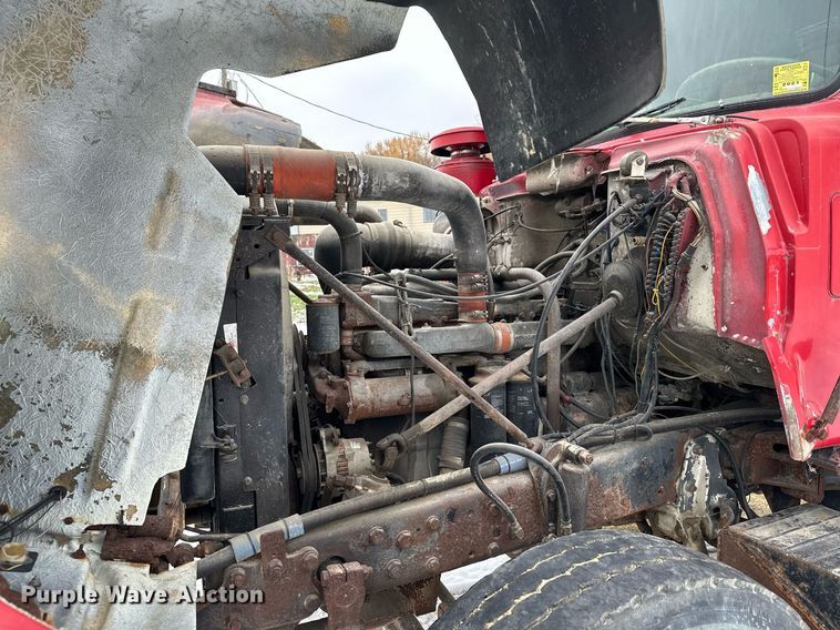 image for item MQ9528 1984 Mack R686ST  spreader truck