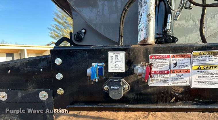 image for item MQ9529 2022 Midland MG46TW3000  side dump trailer