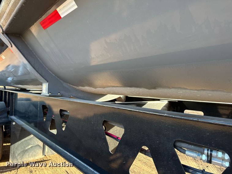 image for item MQ9529 2022 Midland MG46TW3000  side dump trailer