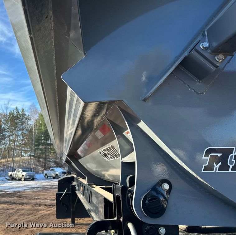 image for item MQ9529 2022 Midland MG46TW3000  side dump trailer