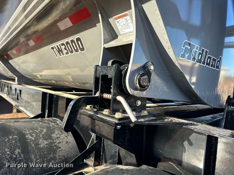 image for item MQ9529 2022 Midland MG46TW3000  side dump trailer