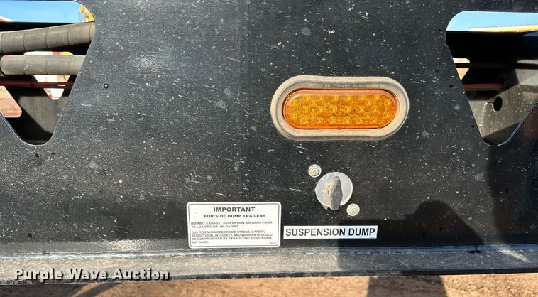 image for item MQ9529 2022 Midland MG46TW3000  side dump trailer