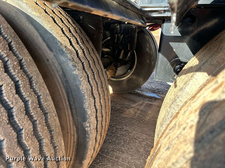 image for item MQ9529 2022 Midland MG46TW3000  side dump trailer