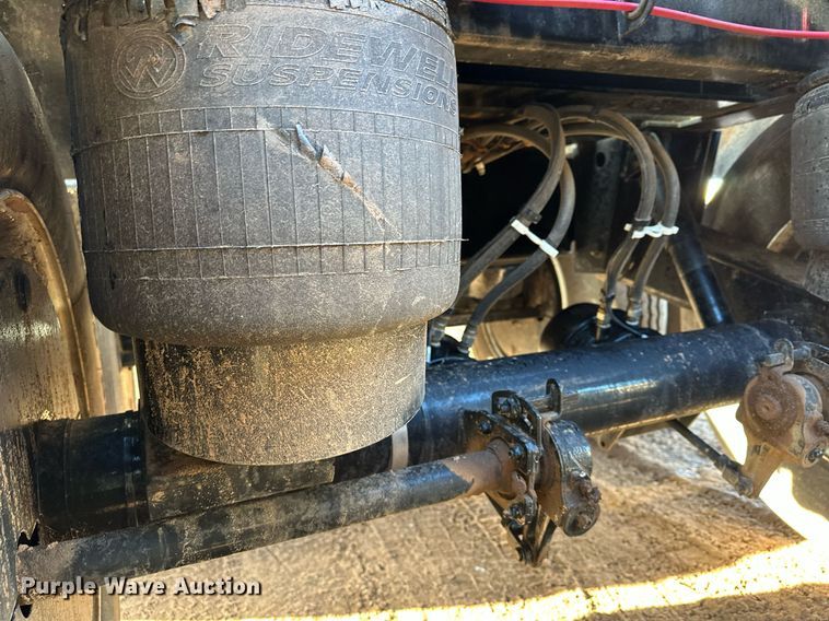 image for item MQ9529 2022 Midland MG46TW3000  side dump trailer