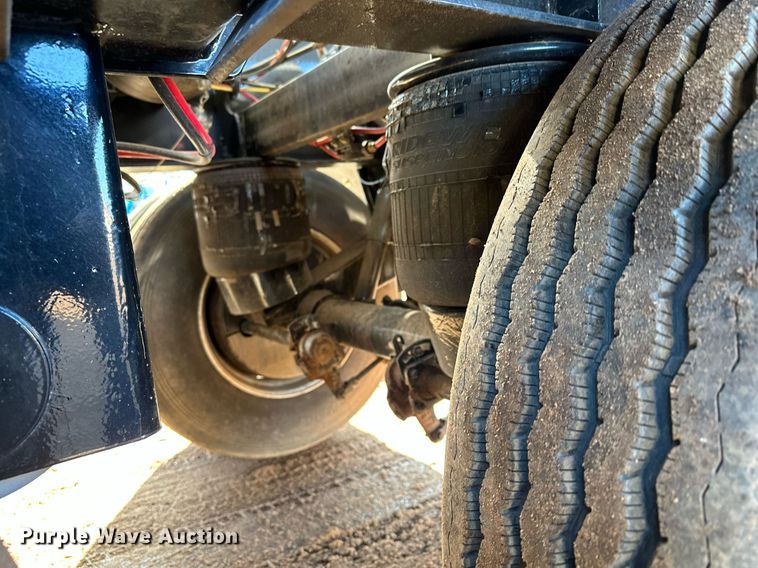 image for item MQ9529 2022 Midland MG46TW3000  side dump trailer