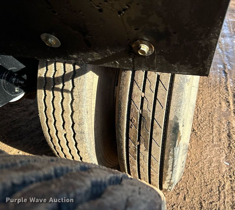 image for item MQ9529 2022 Midland MG46TW3000  side dump trailer