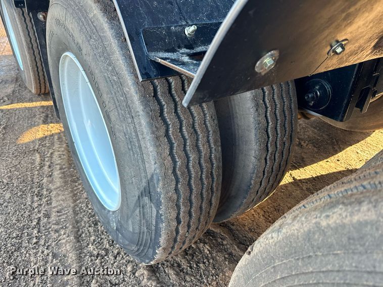 image for item MQ9529 2022 Midland MG46TW3000  side dump trailer