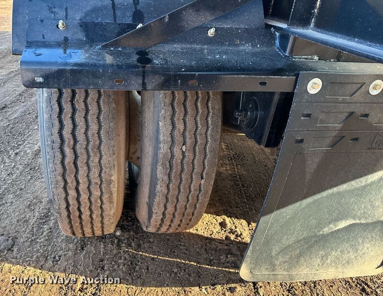 image for item MQ9529 2022 Midland MG46TW3000  side dump trailer