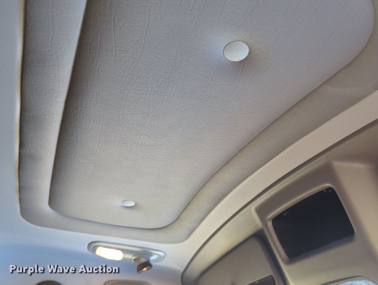 image for item MX9417 2023 Peterbilt 389  semi truck