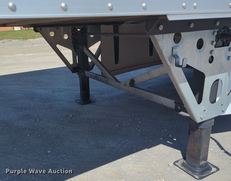 image for item MX9418 2023 CIMC Cool Globe  refrigerated van trailer