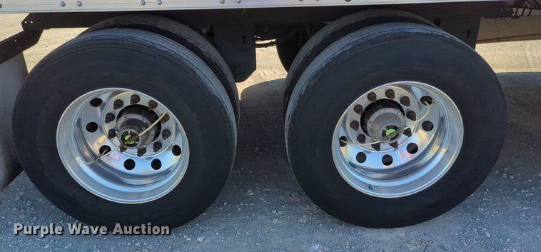 image for item MX9418 2023 CIMC Cool Globe  refrigerated van trailer