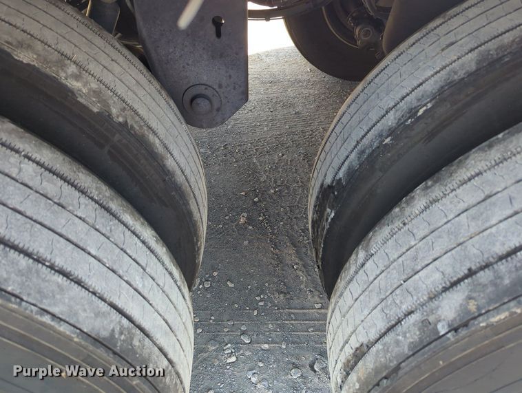 image for item MX9418 2023 CIMC Cool Globe  refrigerated van trailer