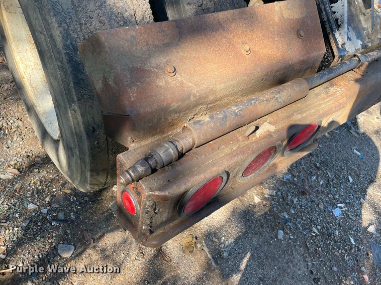 image for item NA9697 2008 Sterling LT9500  roll-off container truck