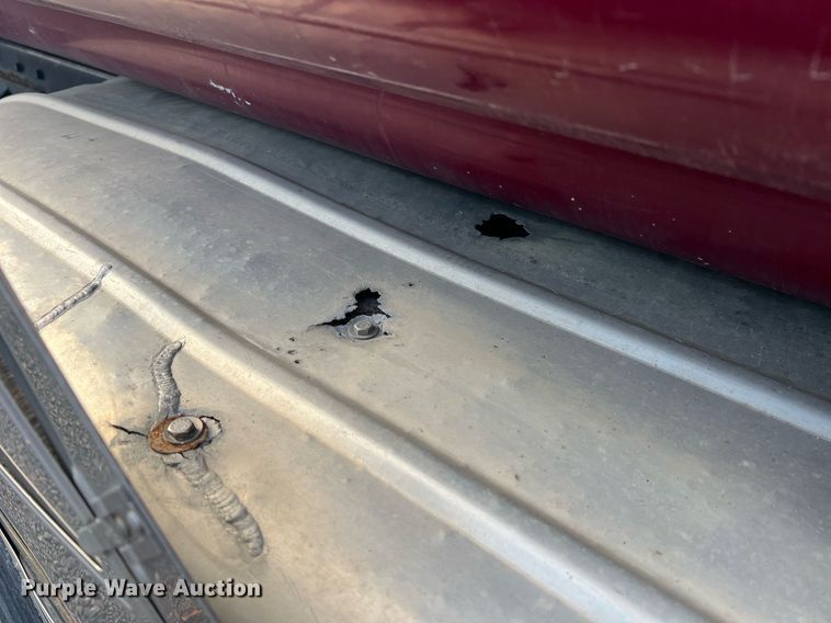 image for item NI9129 1997 Kenworth T2000  fuel truck