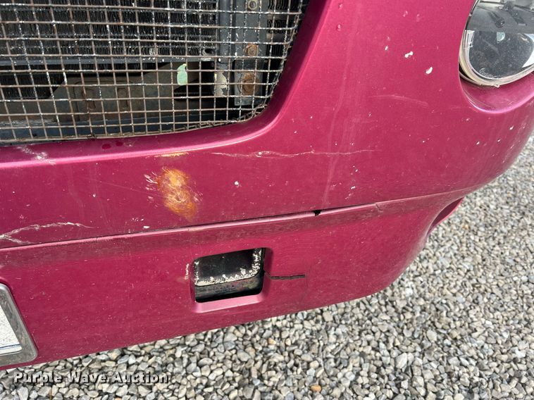 image for item NI9129 1997 Kenworth T2000  fuel truck