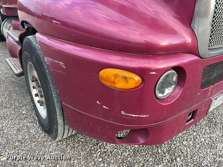 image for item NI9129 1997 Kenworth T2000  fuel truck