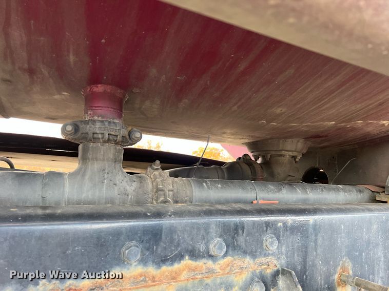 image for item NI9129 1997 Kenworth T2000  fuel truck