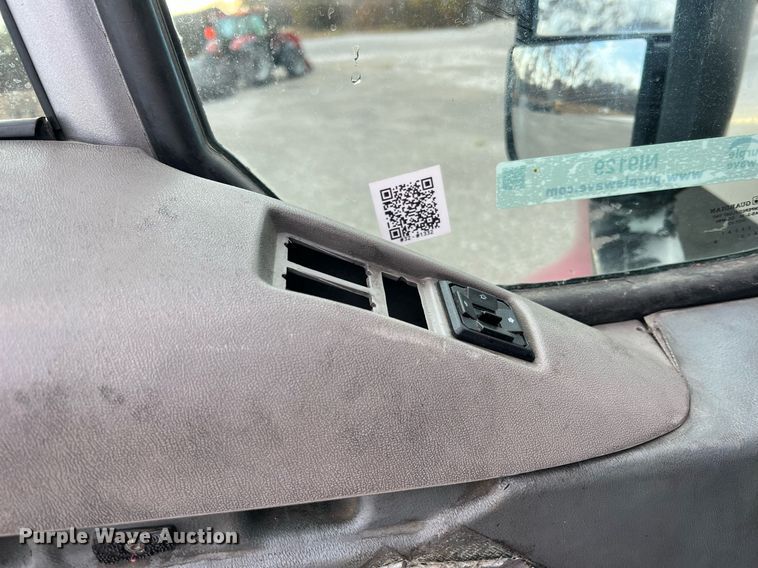 image for item NI9129 1997 Kenworth T2000  fuel truck