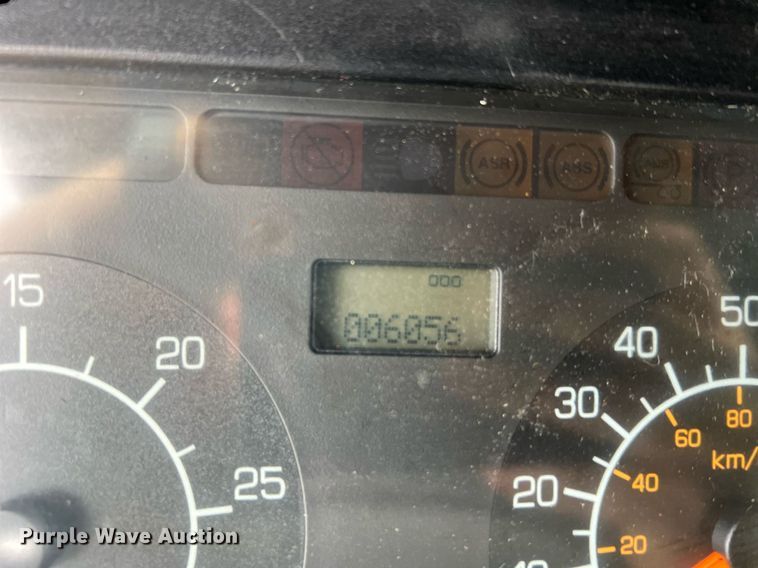 image for item NI9129 1997 Kenworth T2000  fuel truck