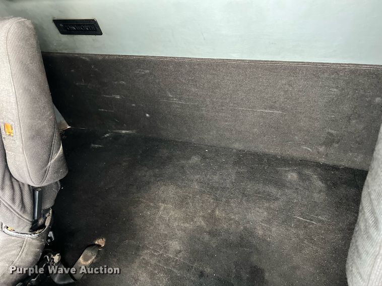 image for item NI9129 1997 Kenworth T2000  fuel truck