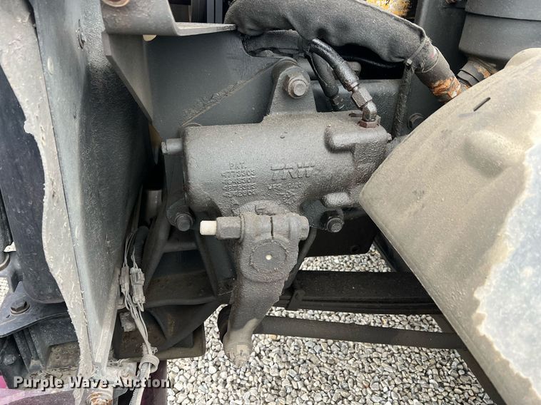 image for item NI9129 1997 Kenworth T2000  fuel truck