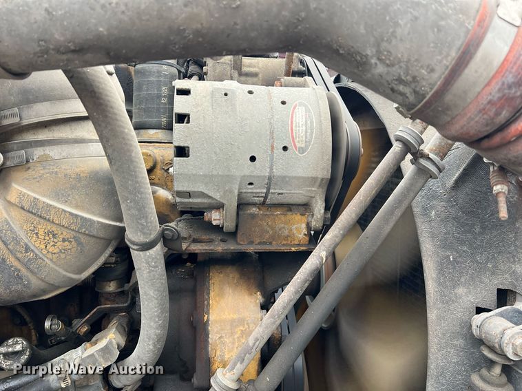 image for item NI9129 1997 Kenworth T2000  fuel truck