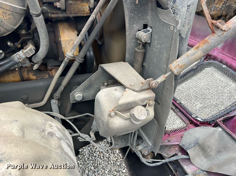 image for item NI9129 1997 Kenworth T2000  fuel truck