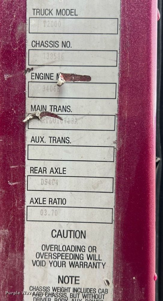 image for item NI9129 1997 Kenworth T2000  fuel truck