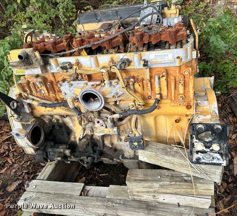 image for item NL9128 (2) Caterpillar C13 engines