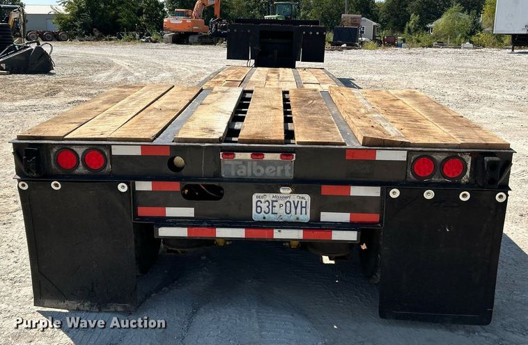 image for item NL9675 1991 Talbert TDW-30-HRG-T1  lowboy equipment trailer