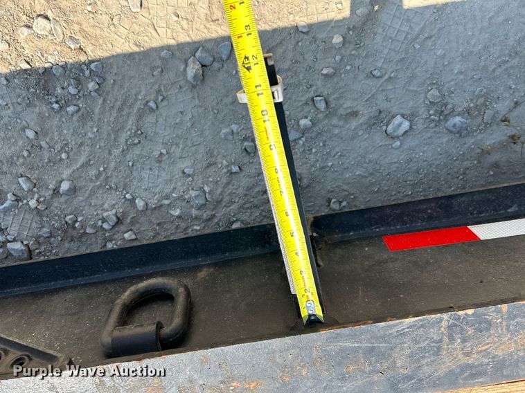 image for item NL9675 1991 Talbert TDW-30-HRG-T1  lowboy equipment trailer