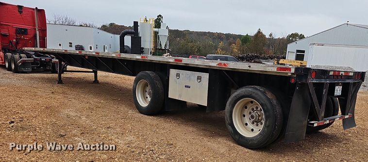 image for item NP9054 1995 Wabash  flatbed trailer