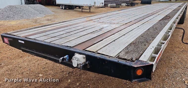 image for item NP9054 1995 Wabash  flatbed trailer
