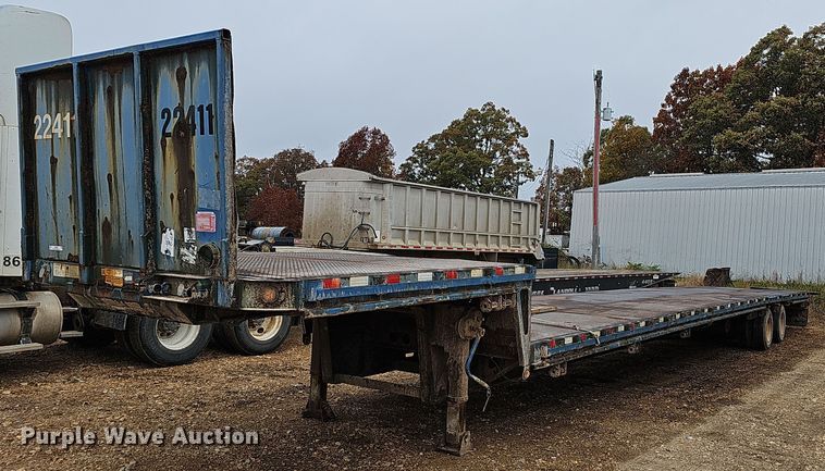 image for item NP9056 2006 Trail King TK70LCS-532  drop deck trailer