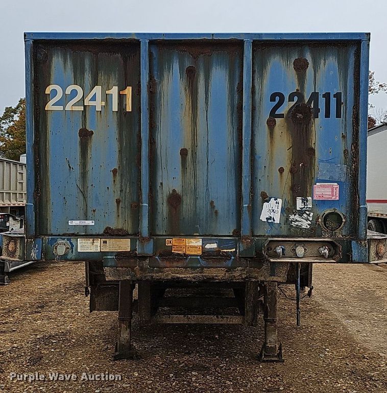 image for item NP9056 2006 Trail King TK70LCS-532  drop deck trailer