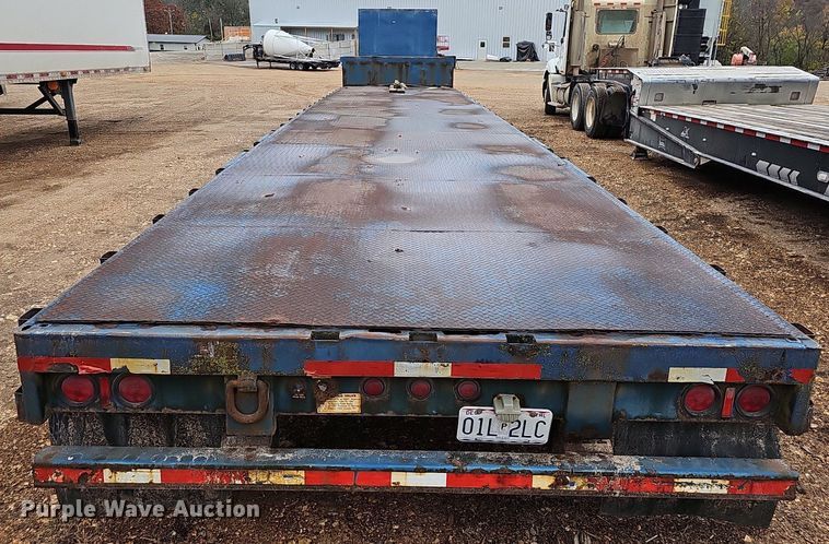 image for item NP9056 2006 Trail King TK70LCS-532  drop deck trailer