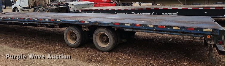 image for item NP9056 2006 Trail King TK70LCS-532  drop deck trailer
