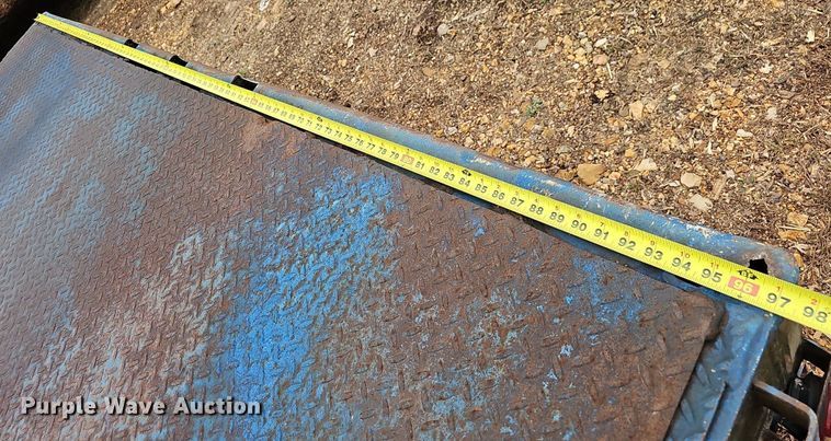 image for item NP9056 2006 Trail King TK70LCS-532  drop deck trailer