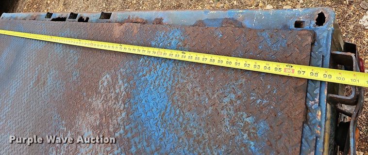 image for item NP9056 2006 Trail King TK70LCS-532  drop deck trailer