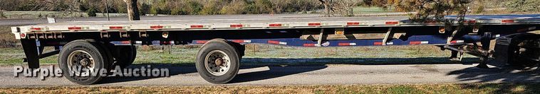image for item NP9063 2013 Utility Trailer  flatbed trailer