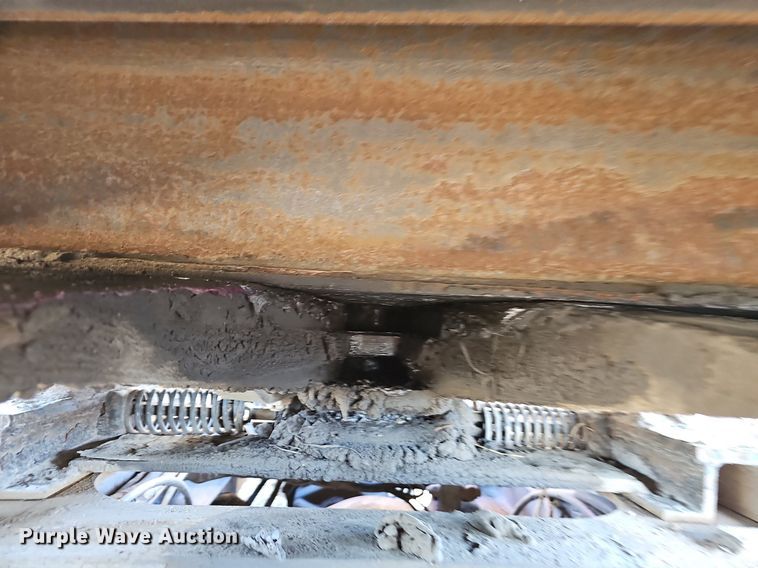 image for item NP9063 2013 Utility Trailer  flatbed trailer