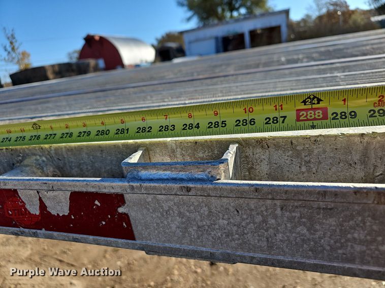 image for item NP9063 2013 Utility Trailer  flatbed trailer