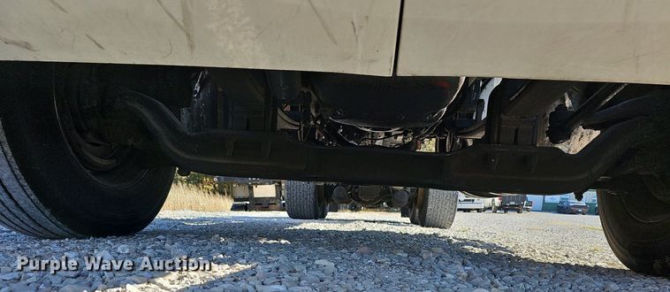 image for item NP9095 2014 Kenworth T660  semi truck