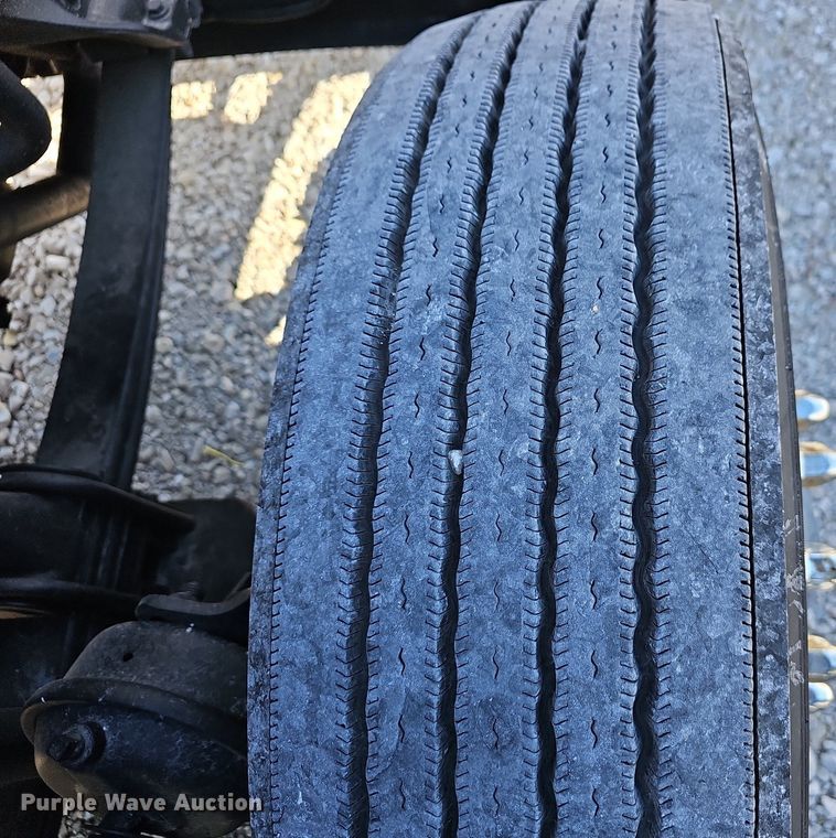 image for item NP9095 2014 Kenworth T660  semi truck