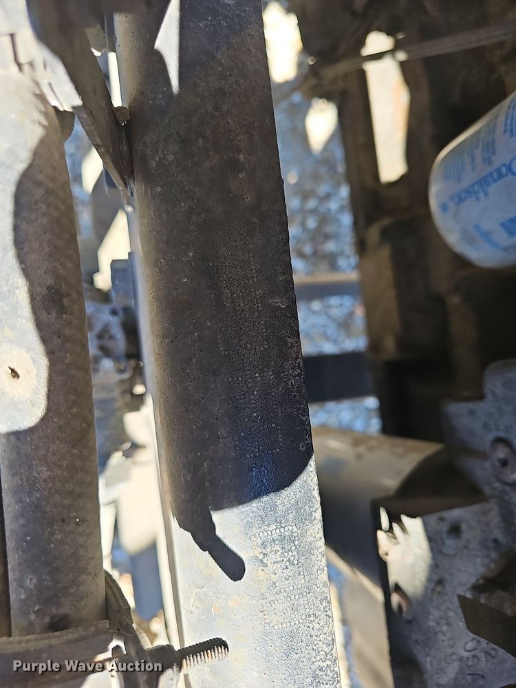 image for item NP9097 1999 Kenworth T800  box truck