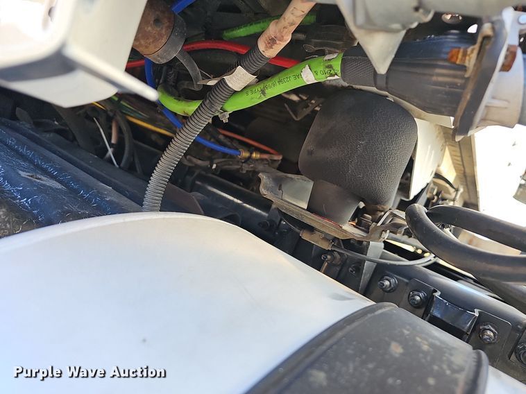 image for item NP9098 2007 Volvo VN  semi truck