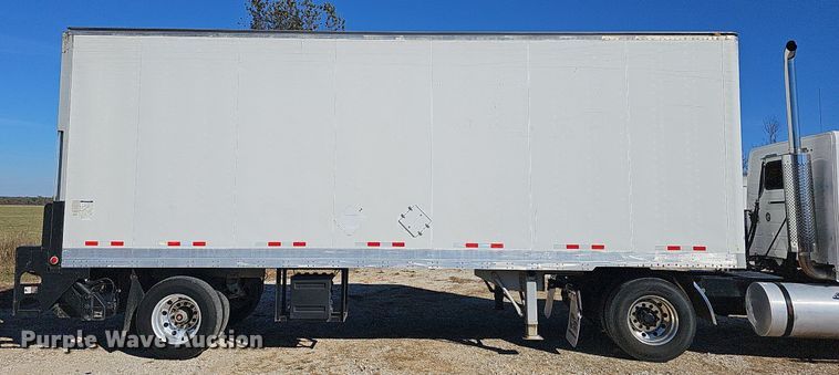 image for item NP9099 1988 Road Systems  dry van trailer