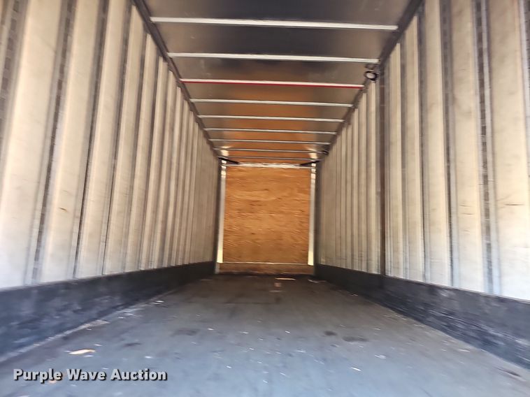 image for item NP9099 1988 Road Systems  dry van trailer