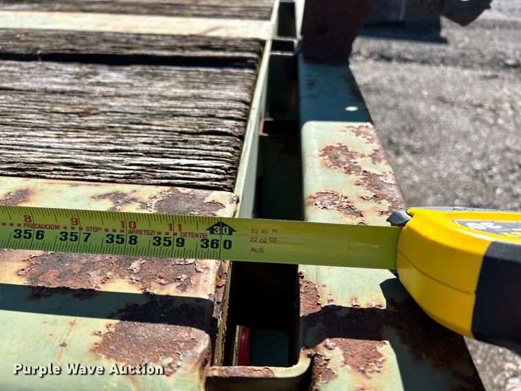 image for item NR9313 1992 Dynaweld  flatbed trailer